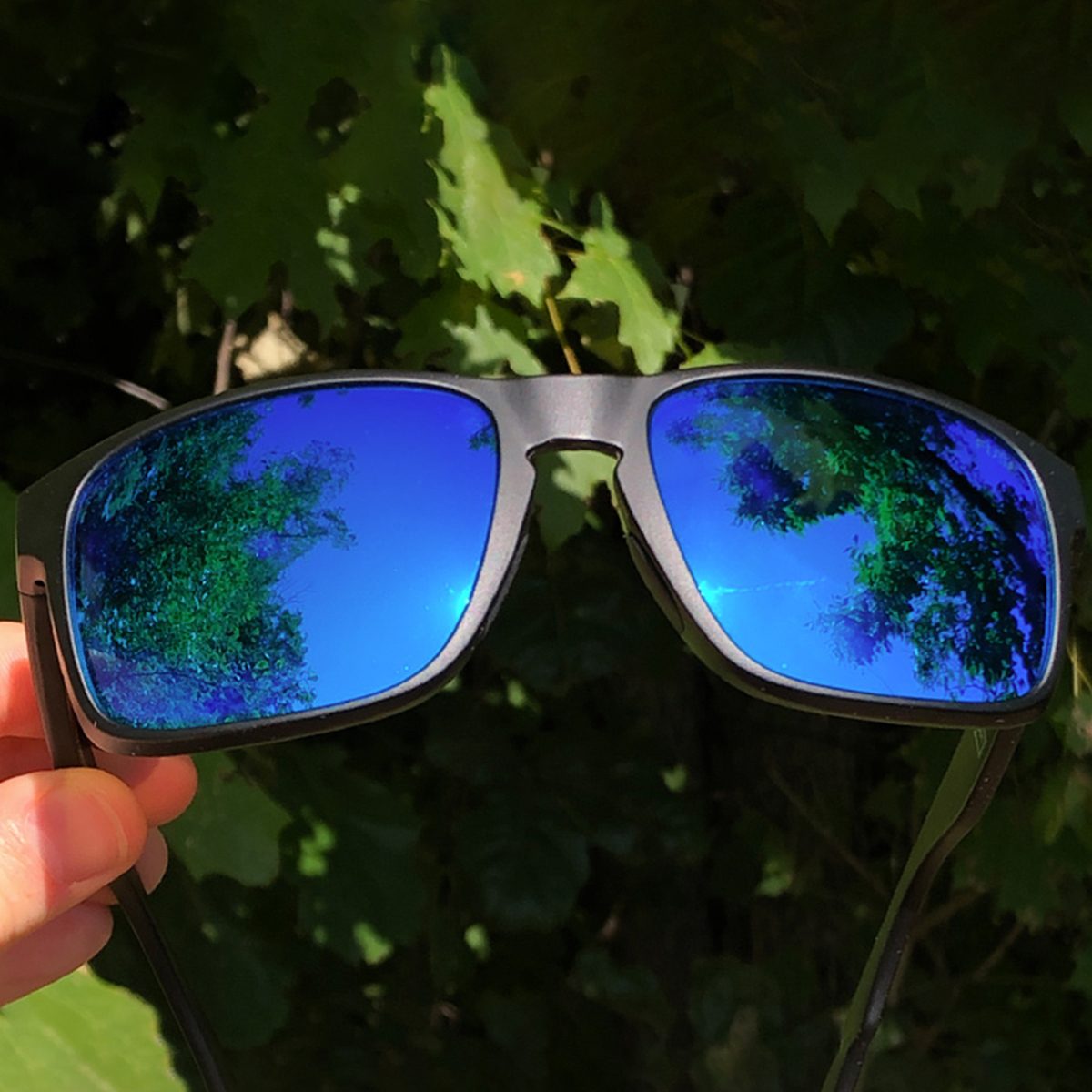 Protect Your Eyes With The Best Polarized Sunglasses