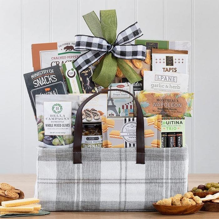 Wine Country Gift Baskets The Connoisseur Gourmet Gift Basket Ecomm Amazon.com