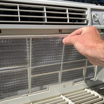 replacing air conditioner filters