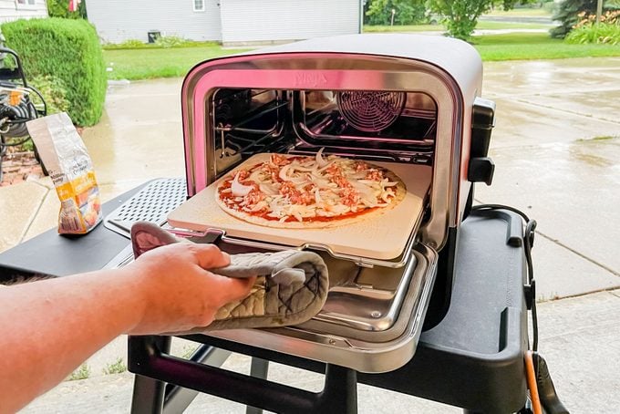 https://www.familyhandyman.com/wp-content/uploads/2023/08/Ninja-Woodfire-Outdoor-Oven_Sheri-Kaz-Family-Handyman_IMG_6160_KSedit.jpg?fit=680%2C454