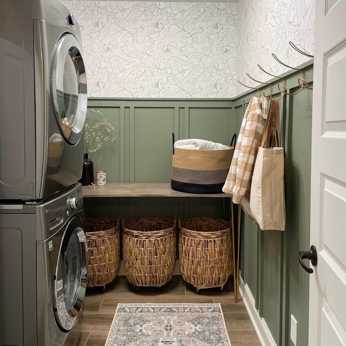 Board And Batten Laundry Room Design Courtesy Onteallane A.freckled.fawn.design