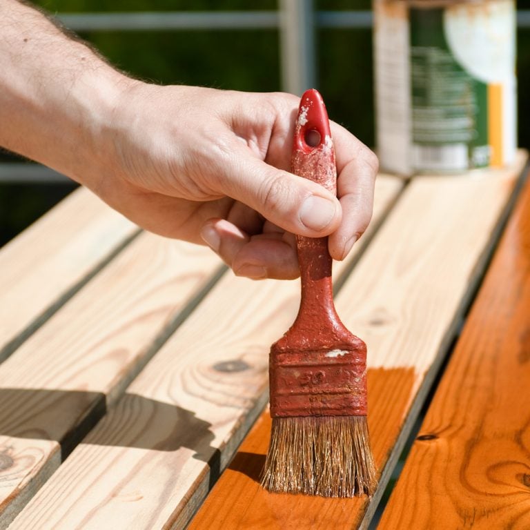 10 Best Brushes for Staining Wood + How to Apply Stain Consistently