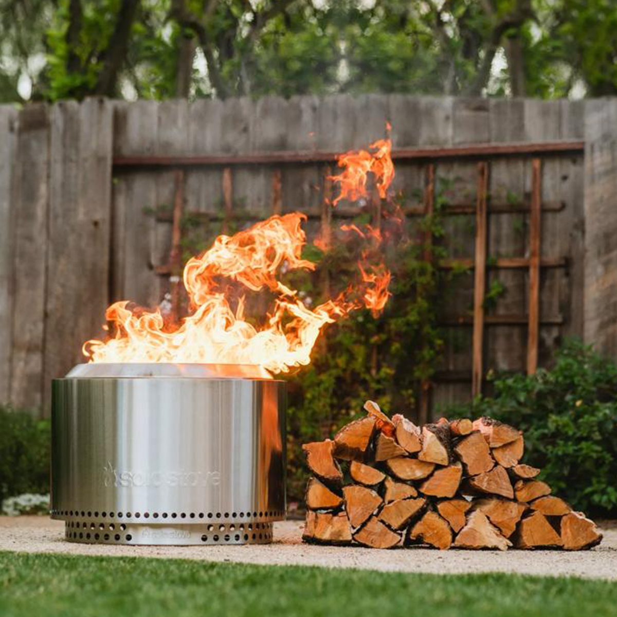 The Best Fire Pit Sales Include Solo Stove, East Oak and More