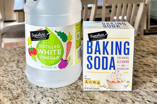 8 Diy Cleaning Product Recipes That Really Work Diy Stovetop Cleaner