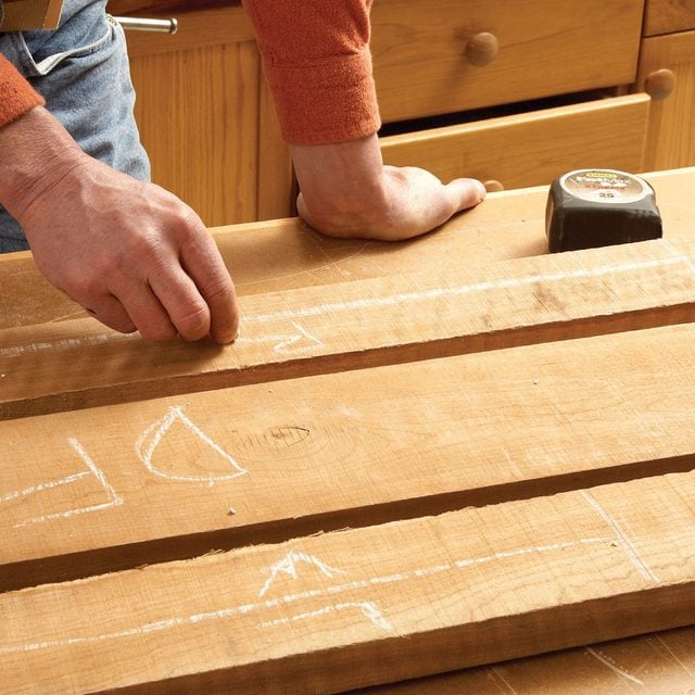 Lay Out The Parts To Flatten Rough Lumber