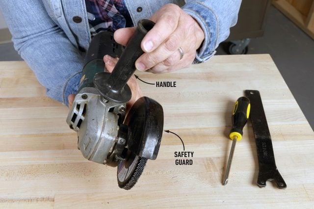 How To Use An Angle Grinder always Use The Handle Never Remove The Guard