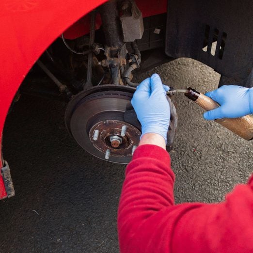 Flush And Replace Brake Fluid Gettyimages 1224334843 Pkedit