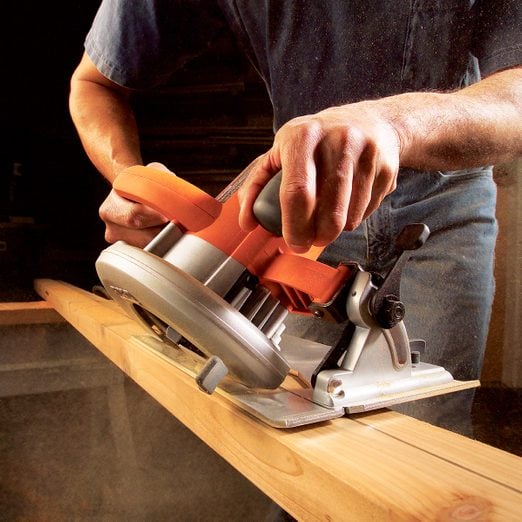 How To Make Angle Cuts With A Circular Saw Fh05jun 459 07 003 A