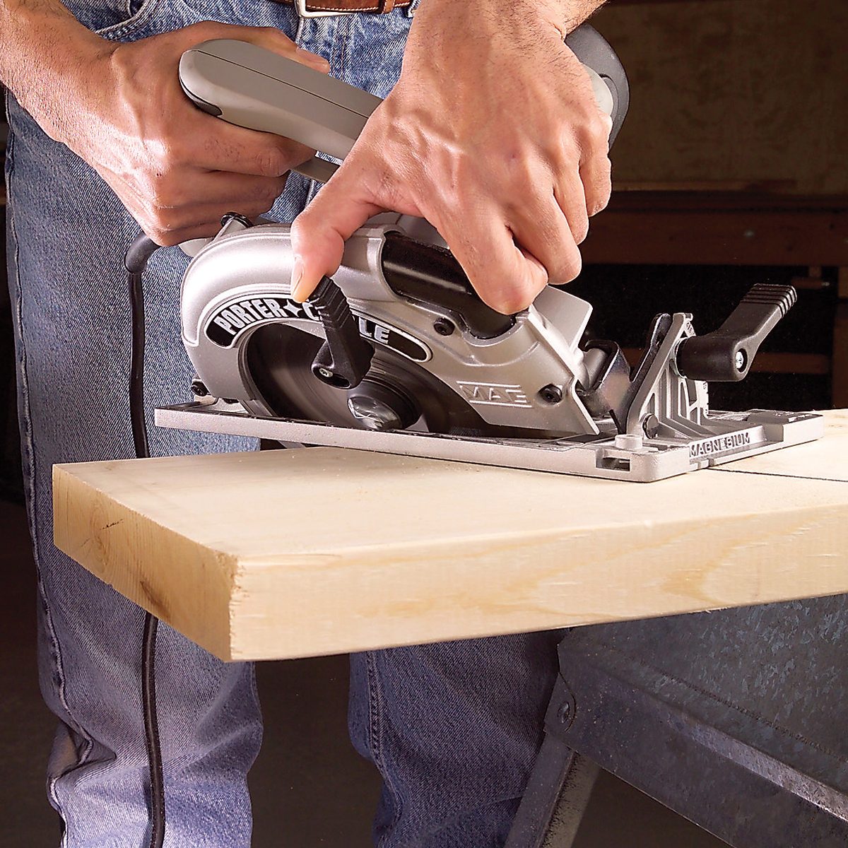 How To Make Angle Cuts With A Circular Saw Fh05jun 459 07 016 Ssedit