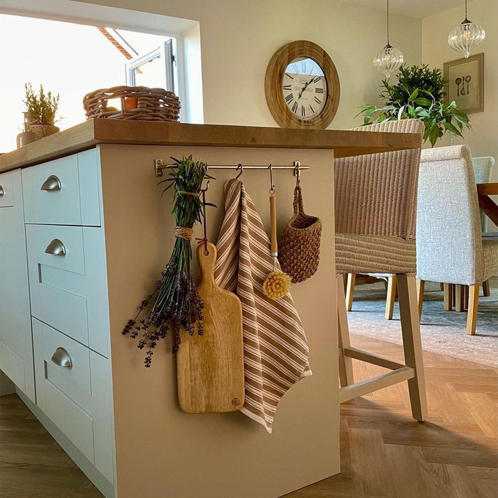 8 Kitchen Island Decor Ideas Functional And Stylish Towel Rack Courtesy @paintitprettyhome Instagram